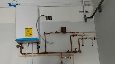 Professional plumbing repair in South Florida